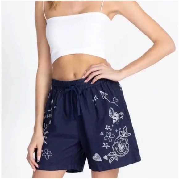 Johnny Was SOVANNA Linen Shorts Navy / White Embroidered small NWT - Picture 2 of 14